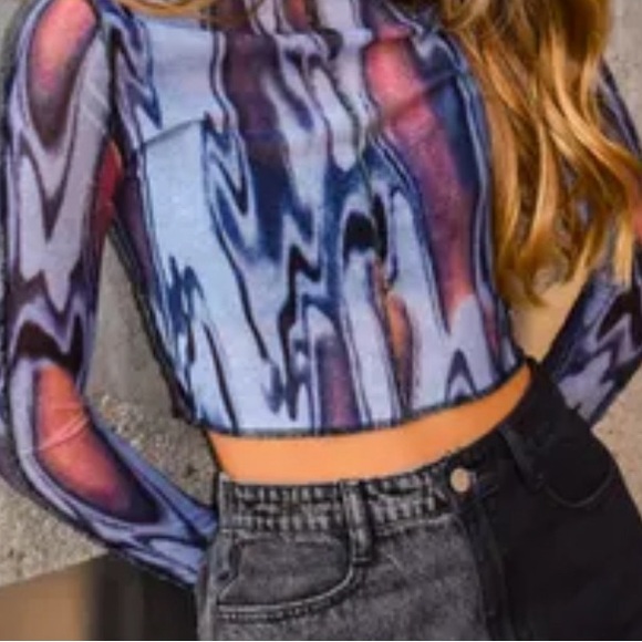 NWOT - Ignited Flames Marbleized Mesh Top - Picture 7 of 9